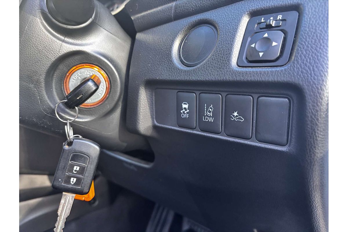 2022 Mitsubishi Triton GLX MR 4X4