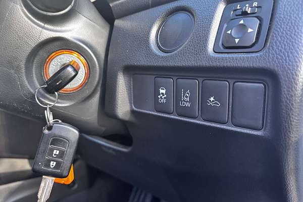 2022 Mitsubishi Triton GLX MR 4X4