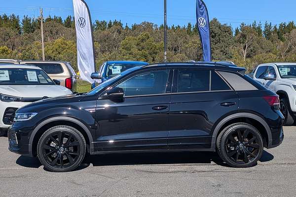 2025 Volkswagen T-Roc 140TSI R-Line D11