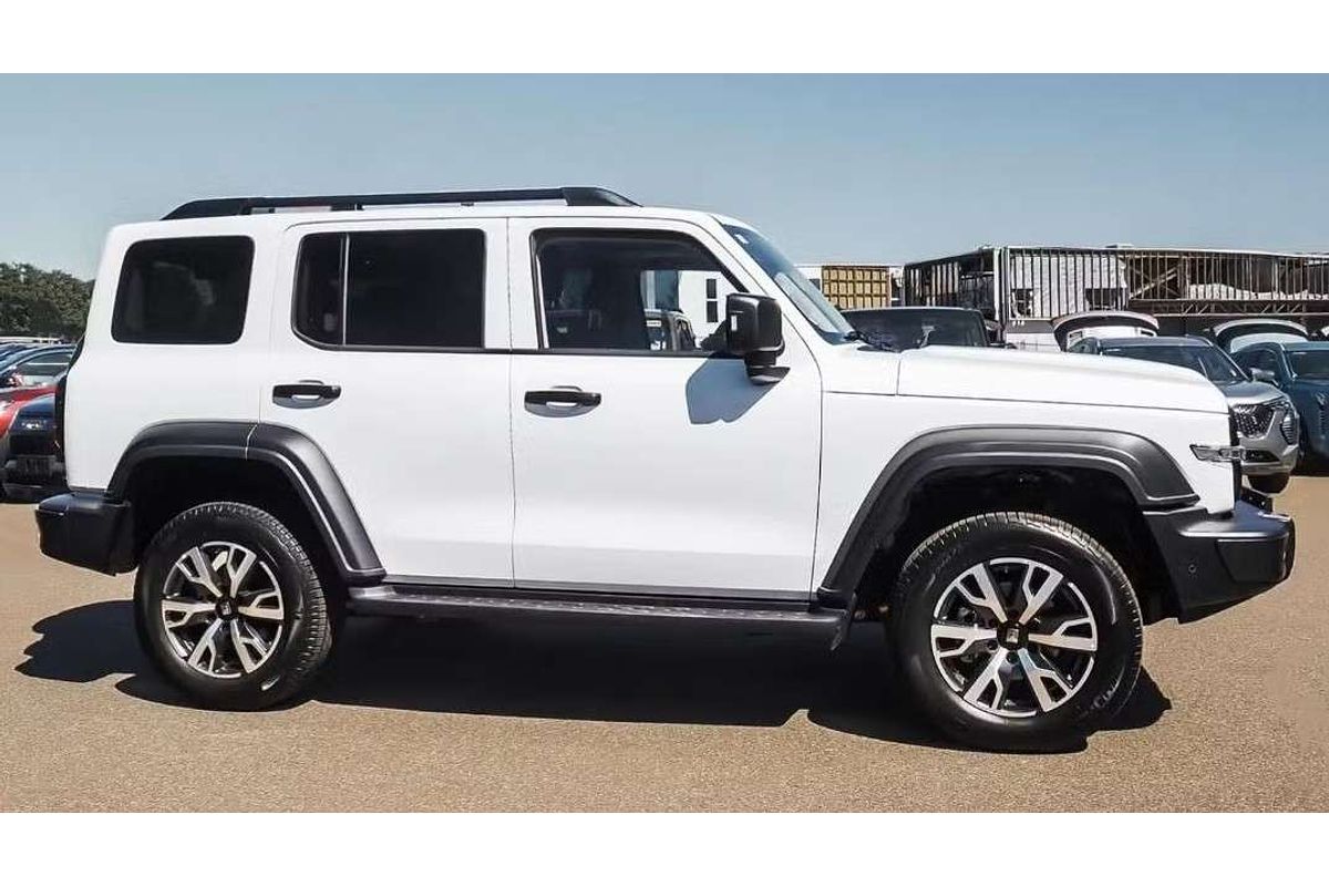 2025 GWM Tank 300 Ultra Hybrid P01