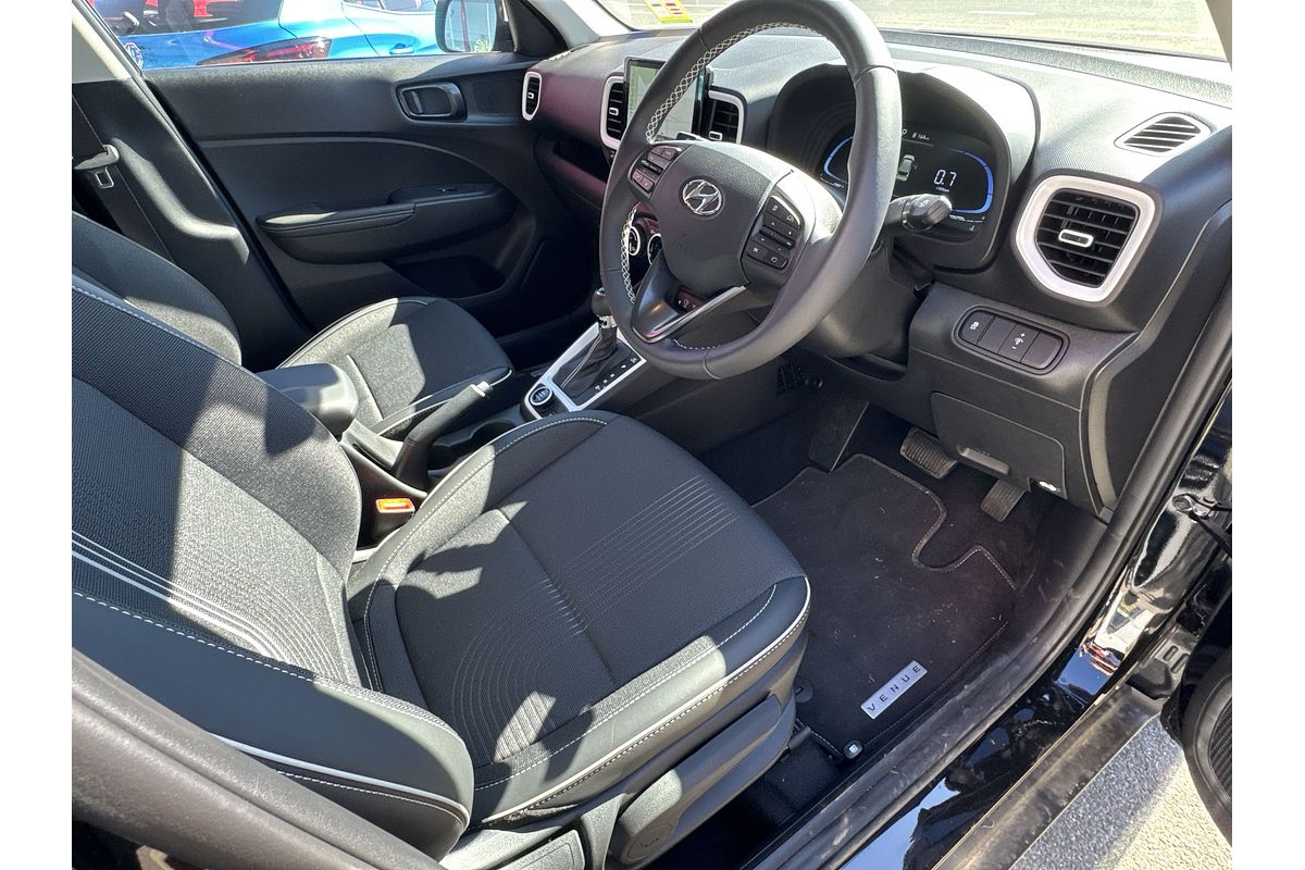 2024 Hyundai Venue Elite QX.V5