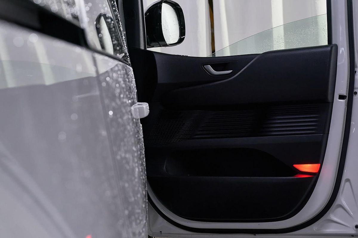 2022 Hyundai STARIA US4.V1