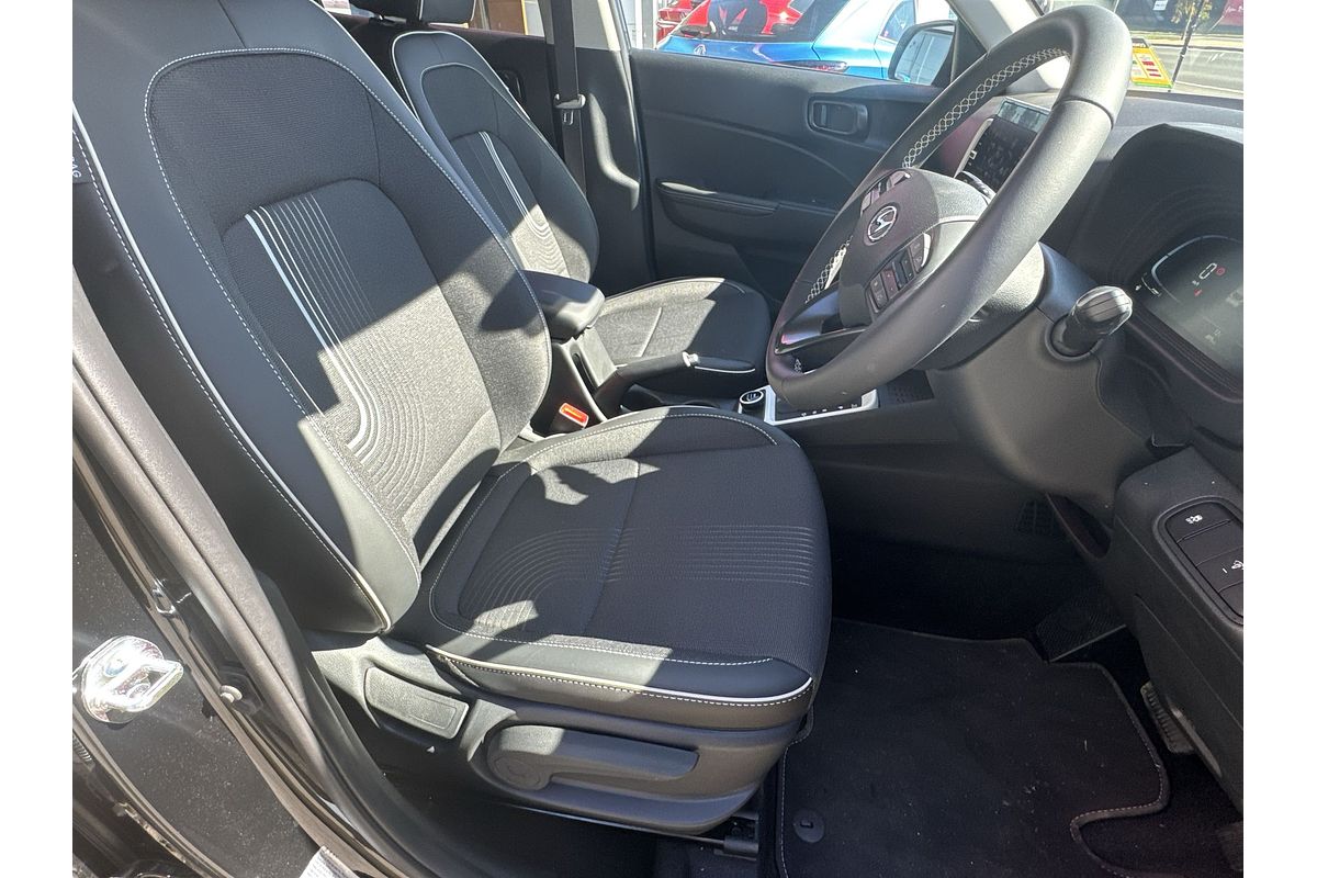2024 Hyundai Venue Elite QX.V5