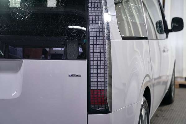 2022 Hyundai STARIA US4.V1