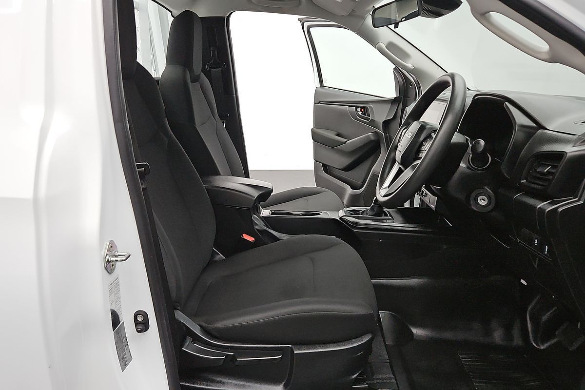 2023 Isuzu D-MAX SX High Ride Rear Wheel Drive
