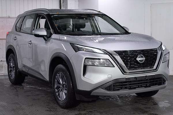 2025 Nissan X-TRAIL ST T33