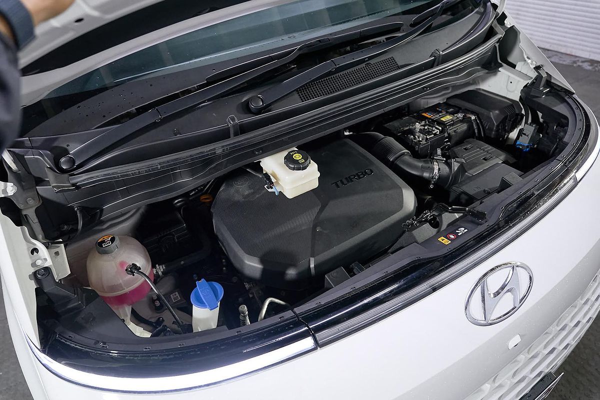 2022 Hyundai STARIA US4.V1