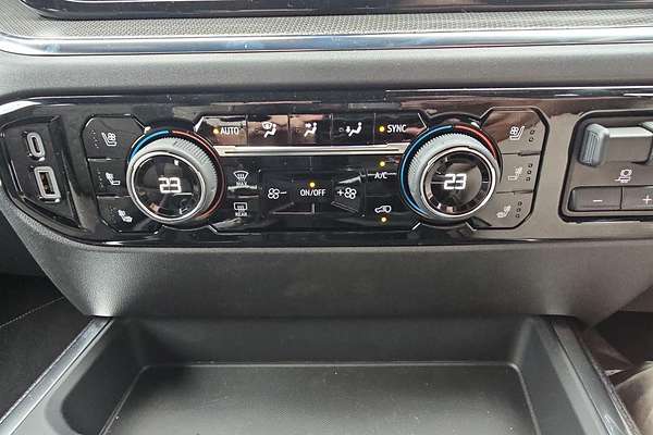 2025 Chevrolet Silverado 1500 ZR2 W/Tech Pack T1 4X4
