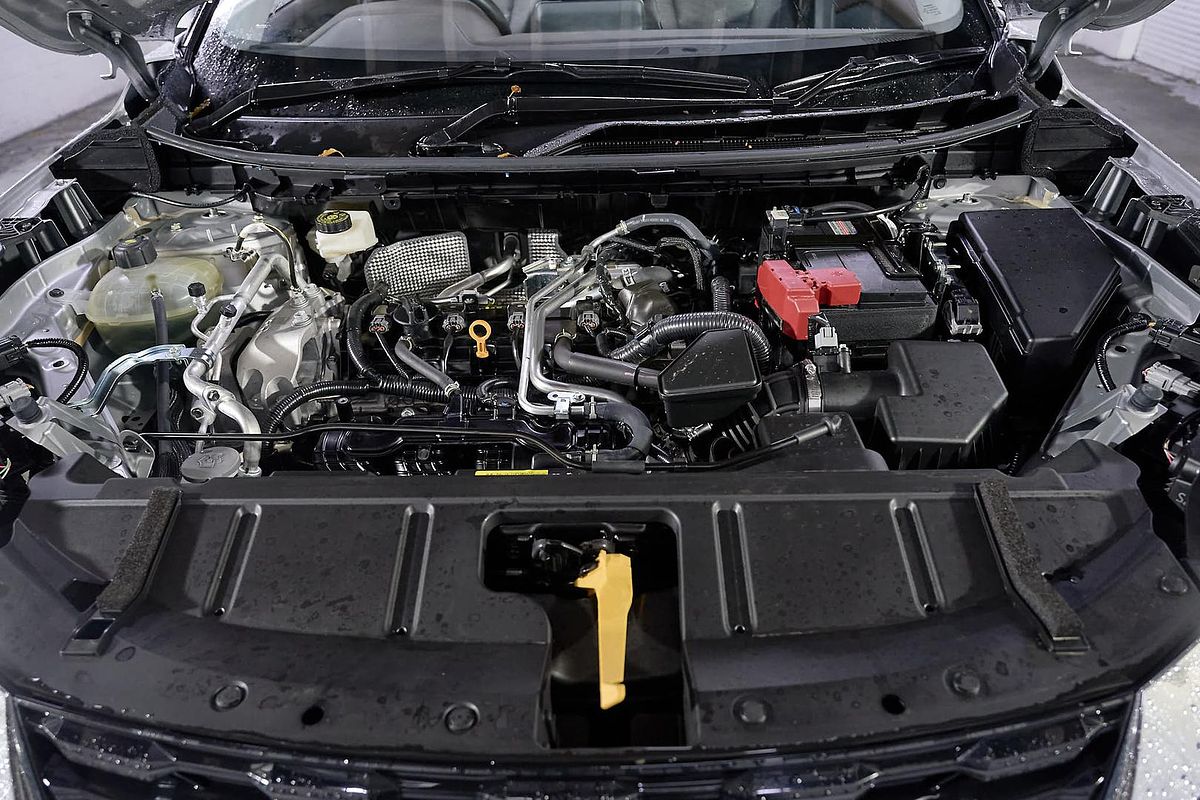 2025 Nissan X-TRAIL ST T33