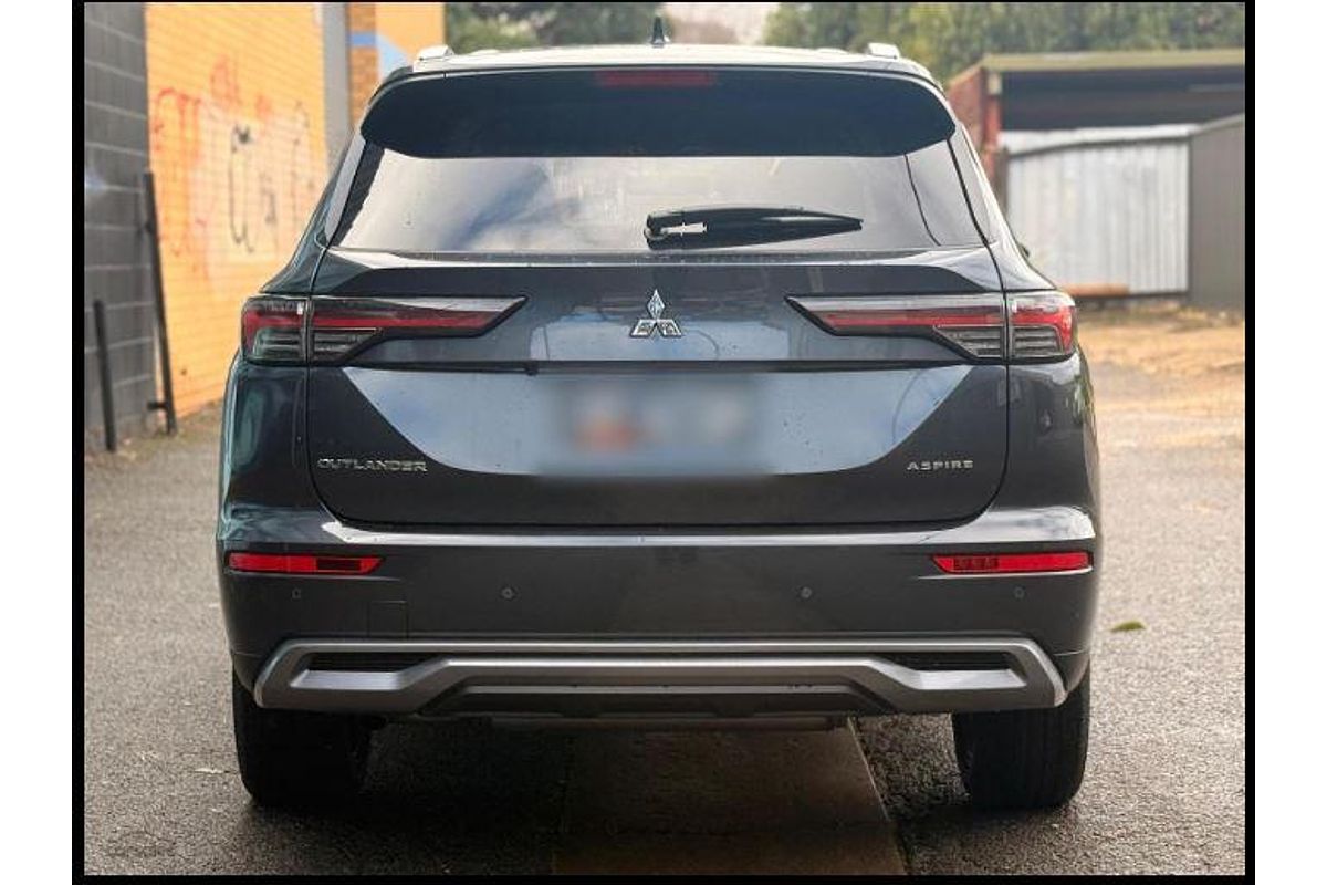 2025 Mitsubishi Outlander Aspire ZM