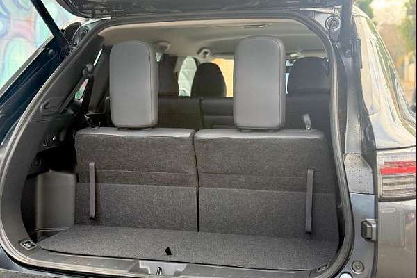 2025 Mitsubishi Outlander Aspire ZM