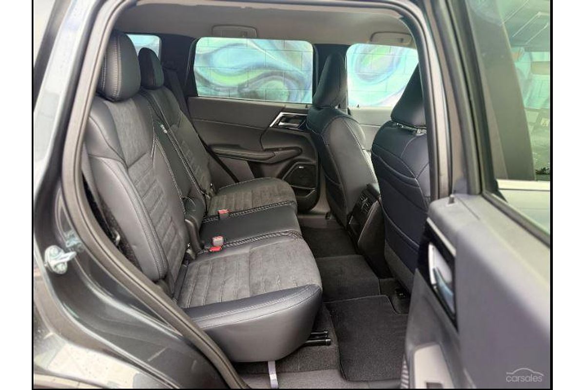 2025 Mitsubishi Outlander Aspire ZM