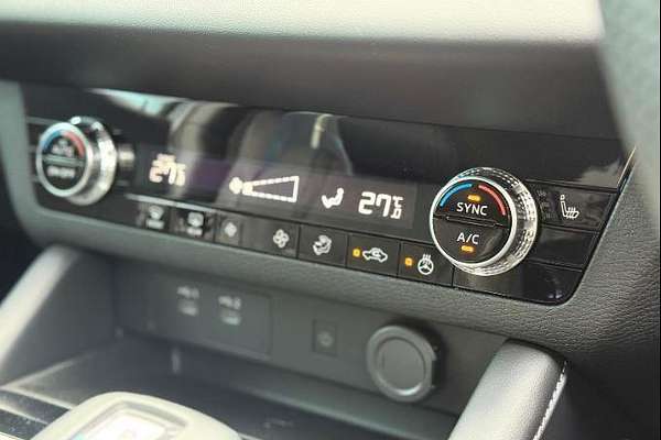 2025 Mitsubishi Outlander Aspire ZM