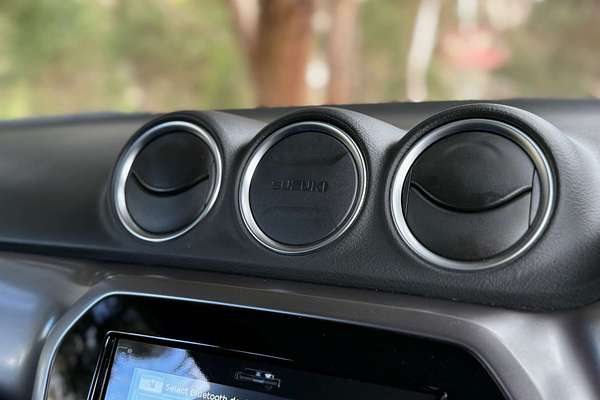2023 Suzuki Vitara LY Series II