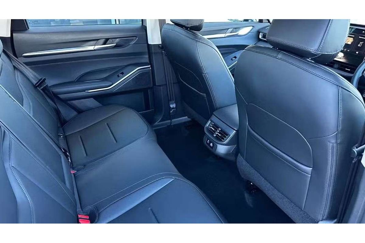 2025 GWM Haval H6 Lux Hybrid B01