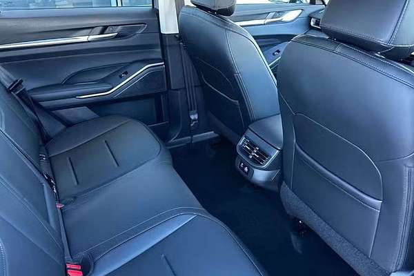 2025 GWM Haval H6 Lux Hybrid B01