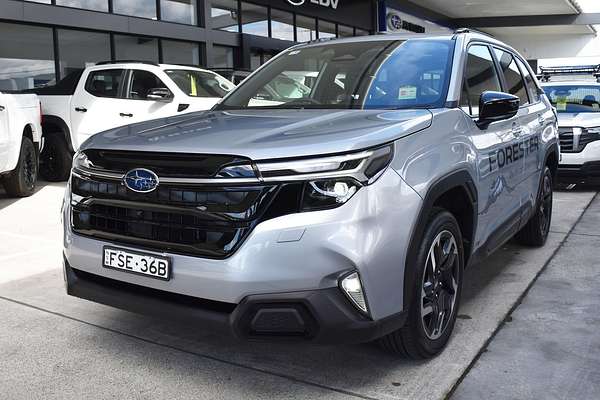 2025 Subaru Forester Touring S6
