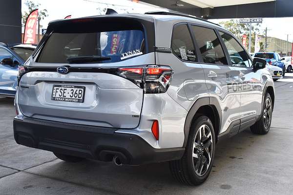 2025 Subaru Forester Touring S6
