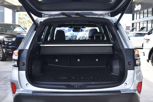 2025 Subaru Forester Touring S6