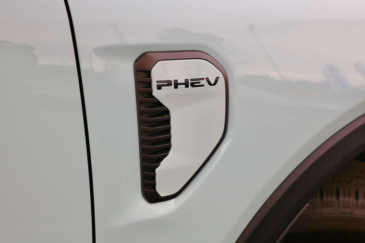 2025 Ford Ranger PHEV Stormtrak 4X4 2.3L