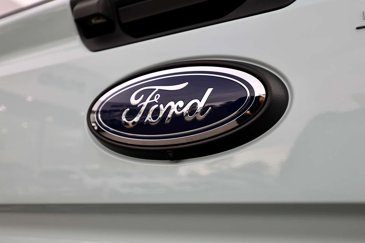 2025 Ford Ranger PHEV Stormtrak 4X4 2.3L