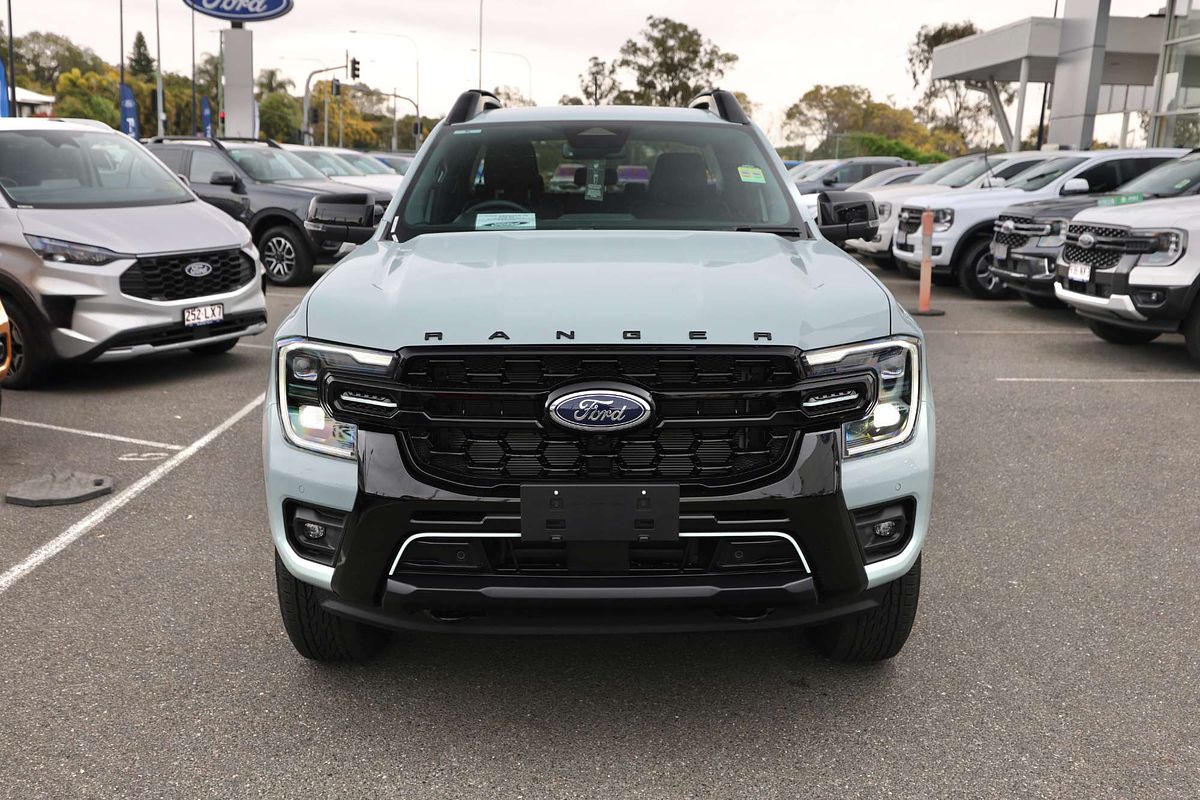 2025 Ford Ranger PHEV Stormtrak 4X4 2.3L