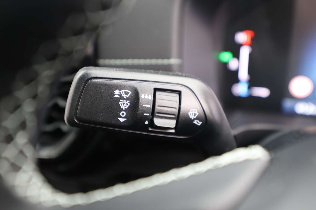 2025 Ford Ranger PHEV Stormtrak 4X4 2.3L