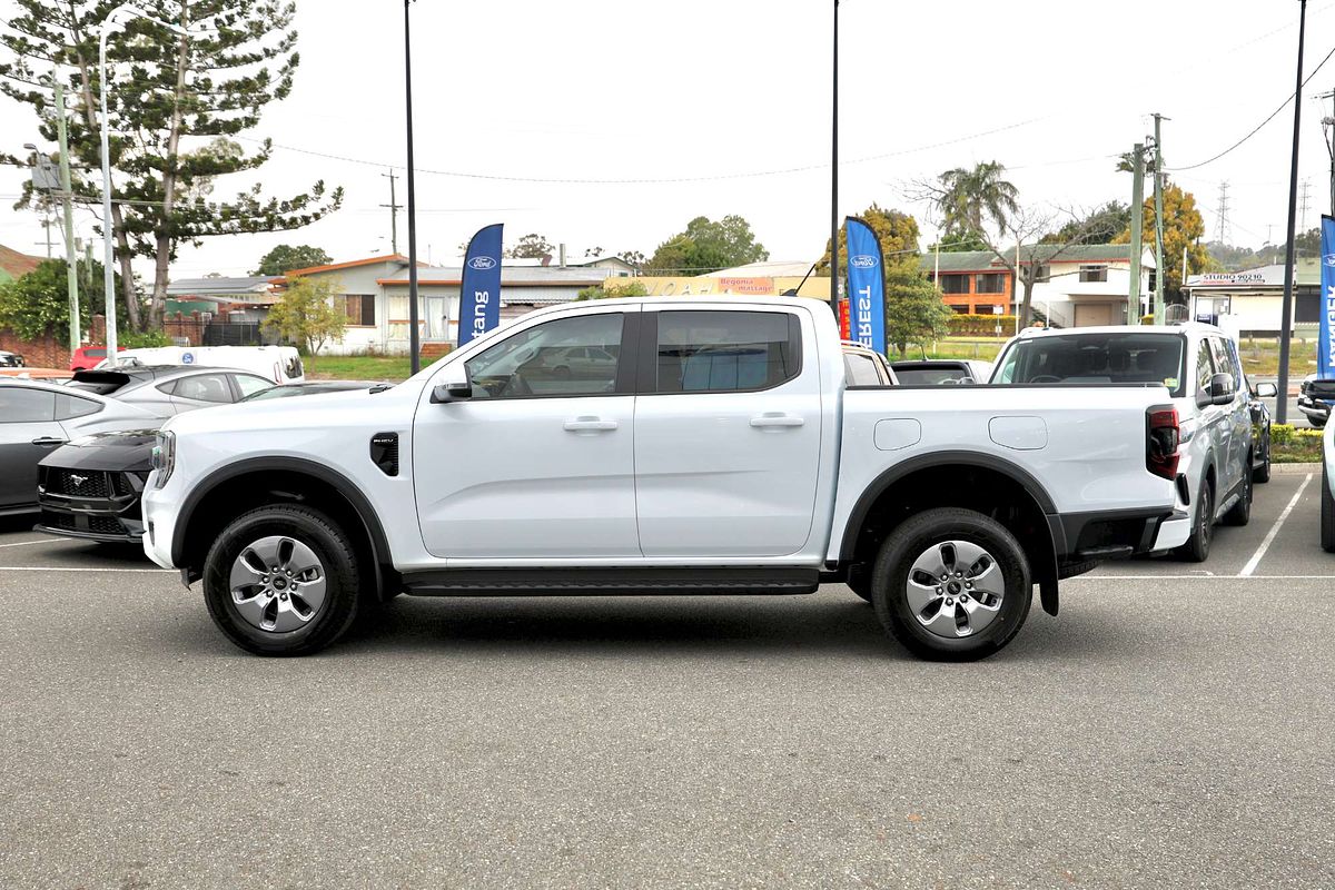 2025 Ford Ranger PHEV XLT  4X4 2.3L