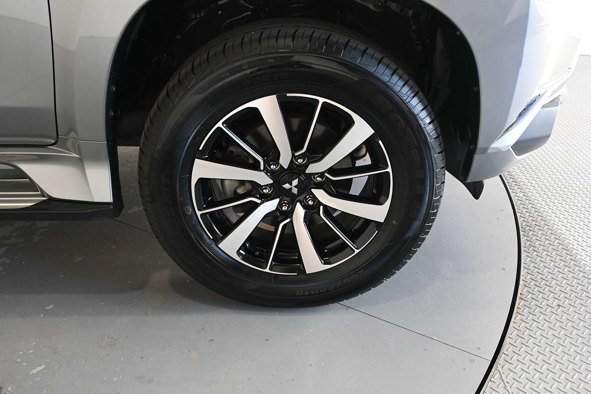 2019 Mitsubishi Pajero Sport GLS QE