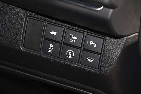 2023 Honda HR-V e:HEV L
