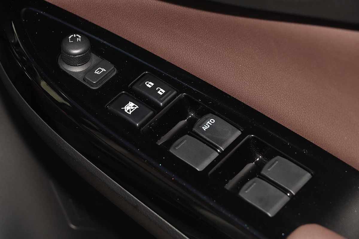 2025 Suzuki Fronx Hybrid KW
