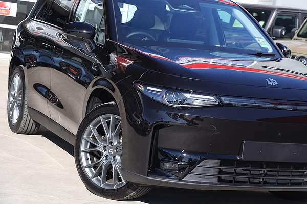 2024 Leapmotor C10 Design B11