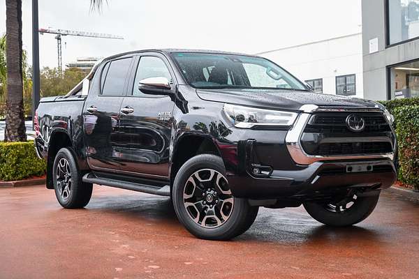 2023 Toyota Hilux SR5 GUN126R 4X4