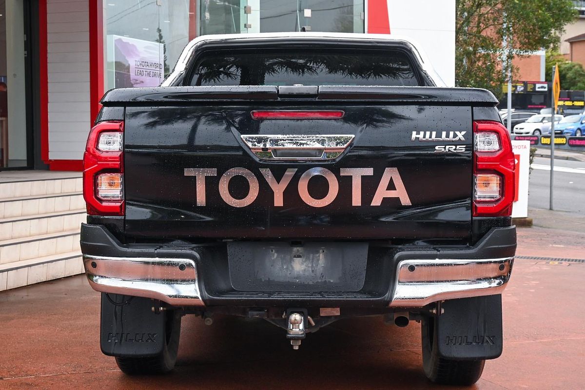 2023 Toyota Hilux SR5 GUN126R 4X4
