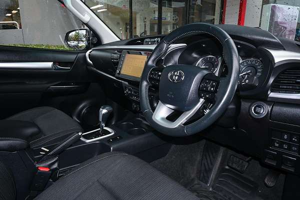 2023 Toyota Hilux SR5 GUN126R 4X4