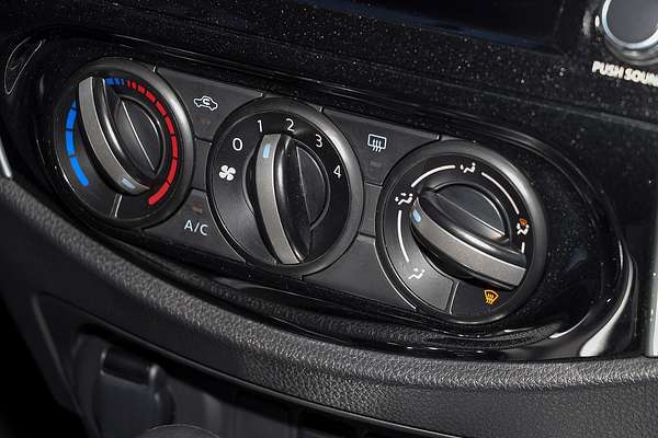 2024 Nissan Navara SL D23 4X4