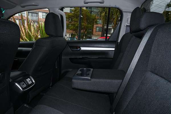 2023 Toyota Hilux SR5 GUN126R 4X4