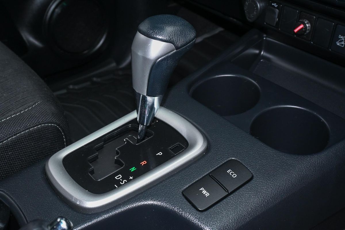 2023 Toyota Hilux SR5 GUN126R 4X4