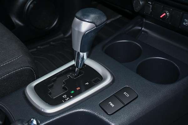 2023 Toyota Hilux SR5 GUN126R 4X4
