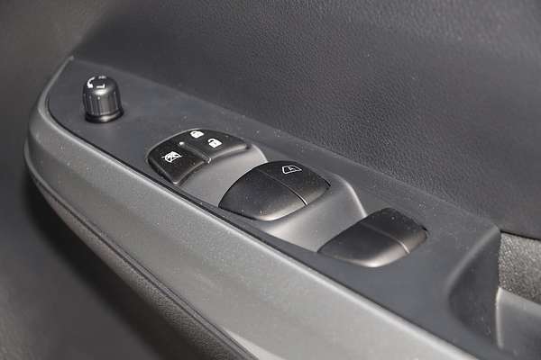 2024 Nissan Navara SL D23 4X4
