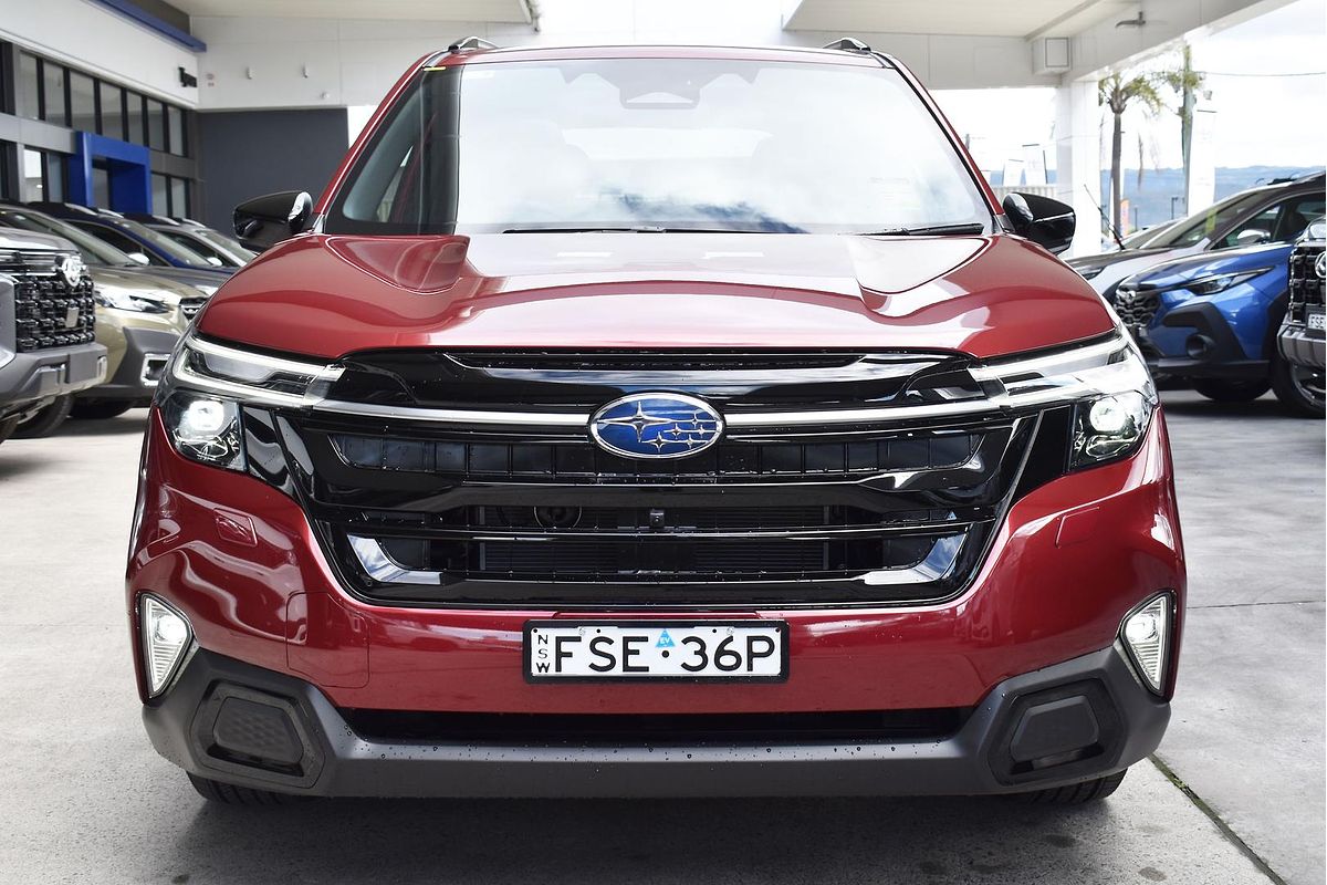 2025 Subaru Forester Hybrid Touring S6