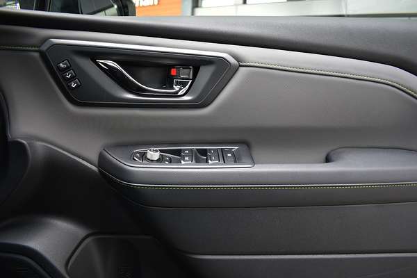 2025 Subaru Forester Sport S6