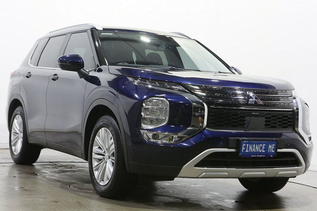 2024 Mitsubishi Outlander LS ZM