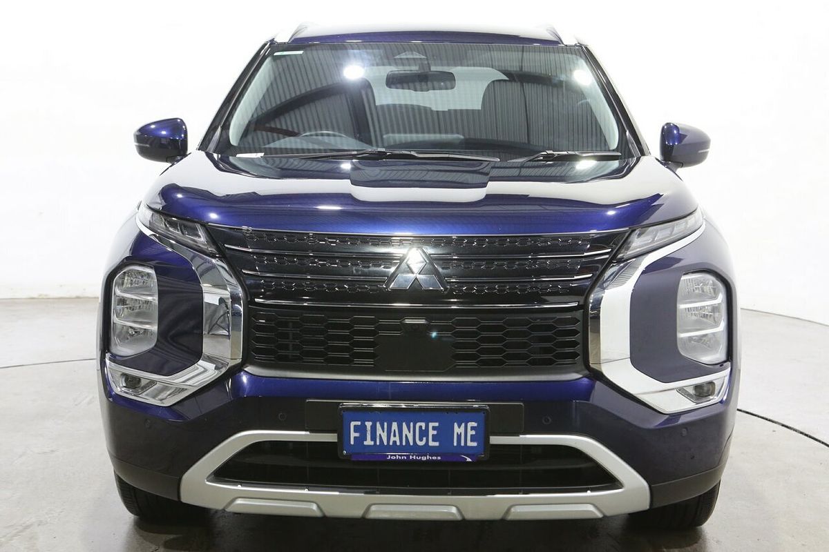 2024 Mitsubishi Outlander LS ZM