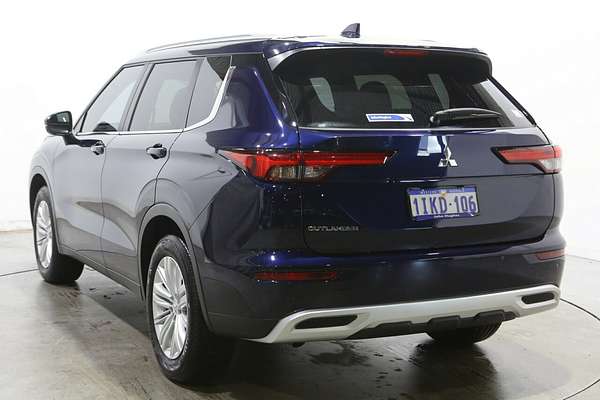 2024 Mitsubishi Outlander LS ZM