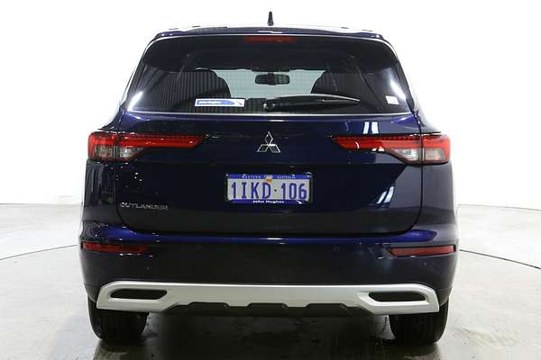 2024 Mitsubishi Outlander LS ZM