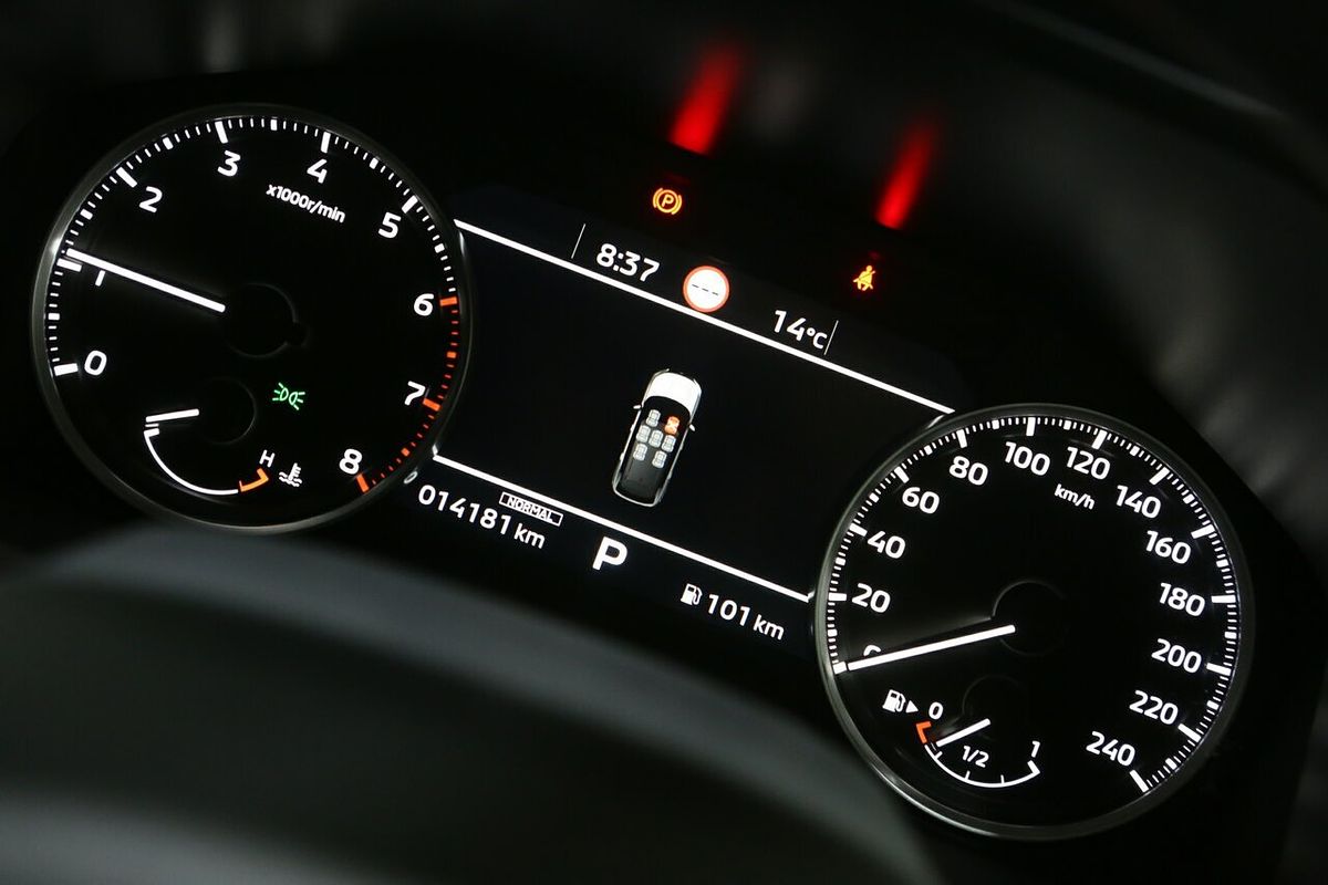 2024 Mitsubishi Outlander LS ZM
