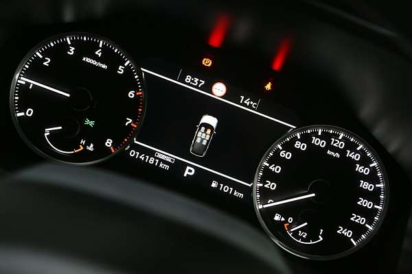 2024 Mitsubishi Outlander LS ZM