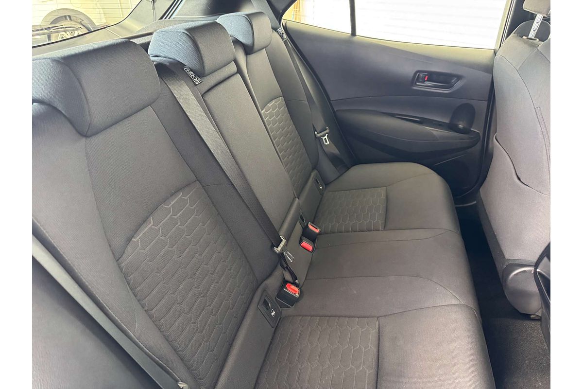 2022 Toyota Corolla Ascent Sport Hybrid ZWE211R