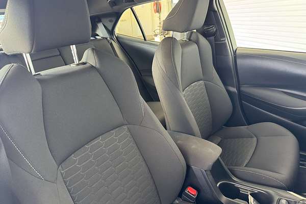 2022 Toyota Corolla Ascent Sport Hybrid ZWE211R